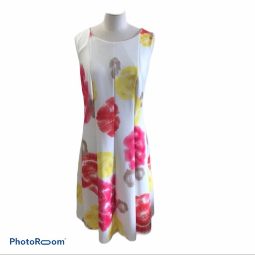 Calvin Klein sleeveless white multi floral dress